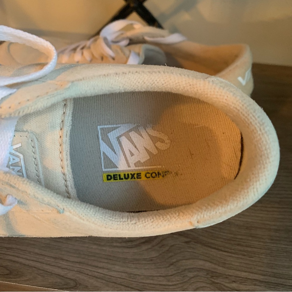 Vans Shoes Deluxe Comfort Off the Wall Beige & White Women’s Size 7 - Picture 9 of 10